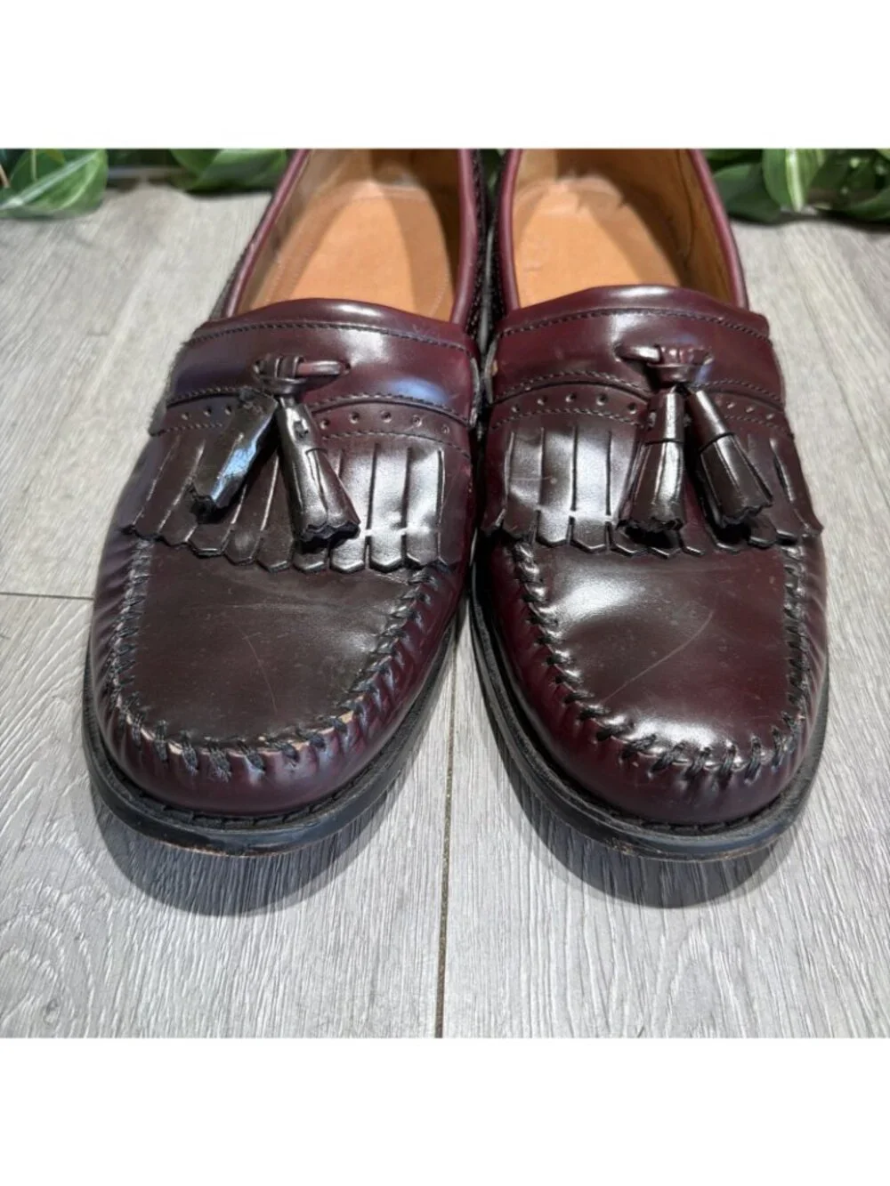 G.H. Bass & Co. Weejuns Jeremy Loafers Mens 12 D Burgundy Leather Kiltie Tassel